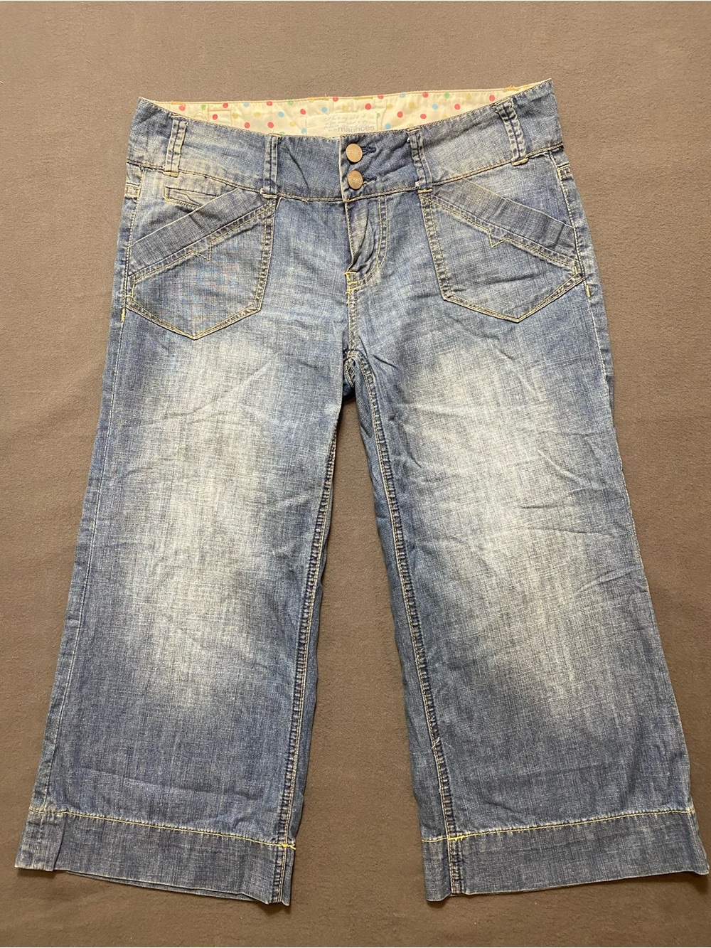 Maurice’s Women’s Light Wash Blue Capri Jeans Regular Fit Size 5/6